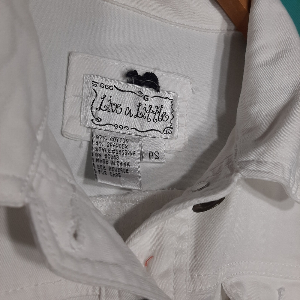 White Denim Button down Jacket - Picture 3 of 7